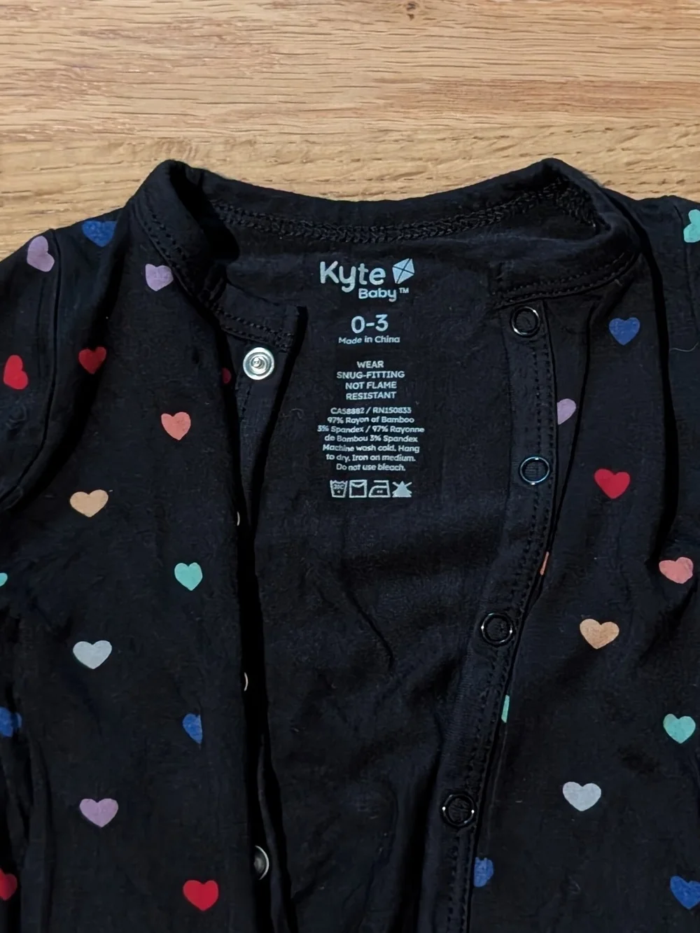 Kyte 0-3 Hearts Snap Romper